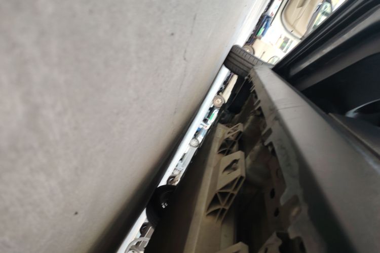 零跑汽车 零跑T03 2021款 400轻享版 三元锂局部细节9002