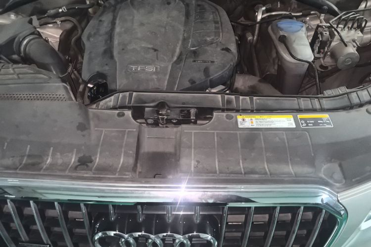 奥迪Q5 2015款 40 TFSI 技术型局部细节24