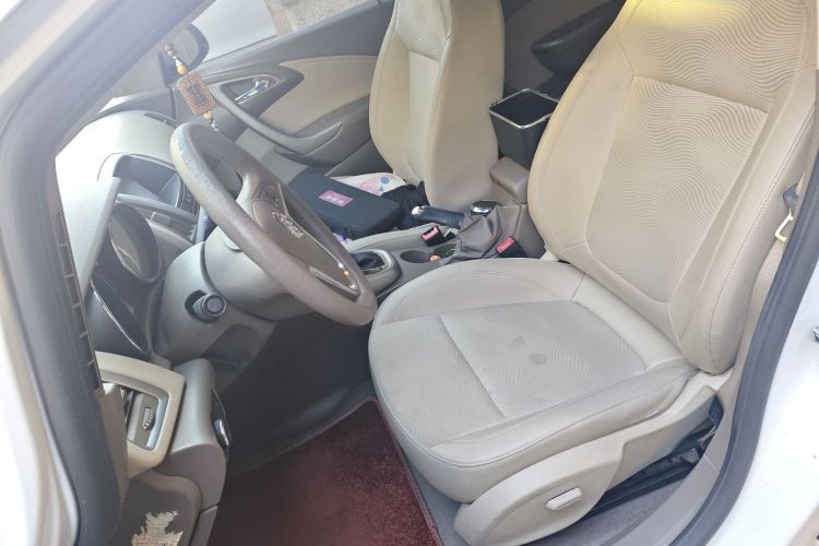 别克 英朗 2013款 GT 1.6L 自动时尚版局部细节19