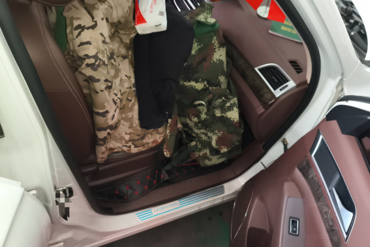 猎豹汽车 猎豹CS10 2017款 2.0T 自动豪华型局部细节9005