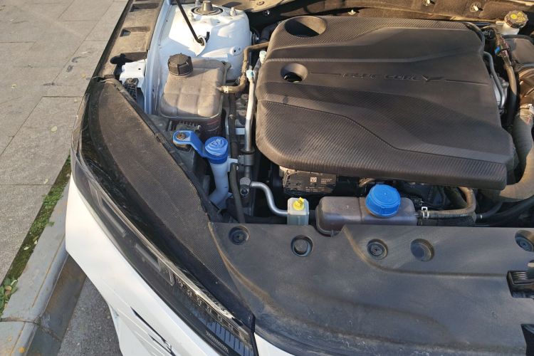 长安 逸动 2024款 1.5T GDI自动 尊贵型局部细节9006