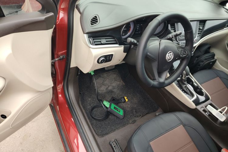 别克 威朗 2015款 三厢 15S 自动进取型中控内饰20