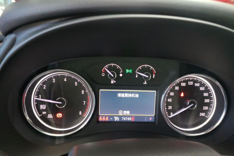 别克 君越 2022款 652T 豪华型中控内饰14