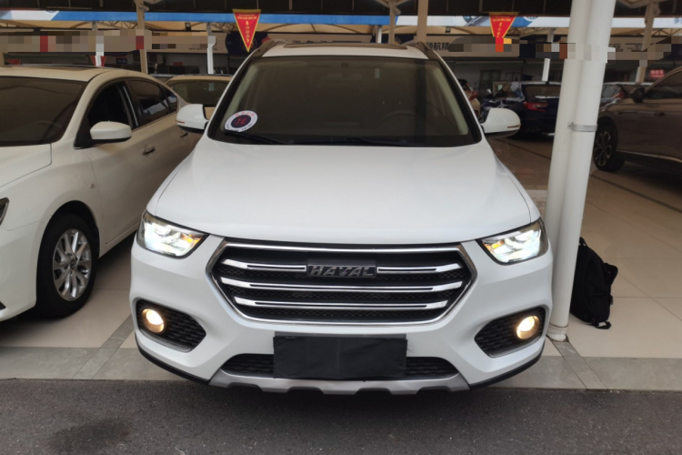 哈弗H6 2021款 运动版 1.5T 自动精英智联型 六边形格栅车身外观2