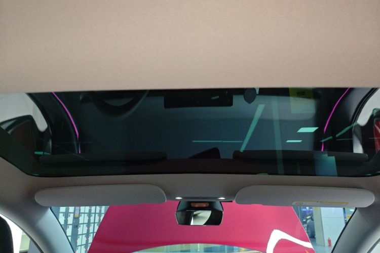 特斯拉 Model 3 2025款 高性能全轮驱动版局部细节22