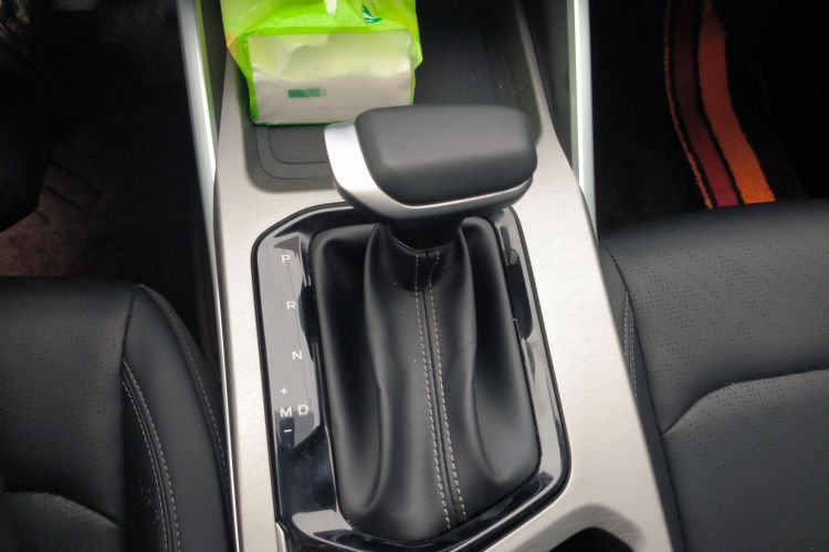 吉利汽车 帝豪 2023款 第4代冠军版 1.5L CVT豪华型中控内饰18