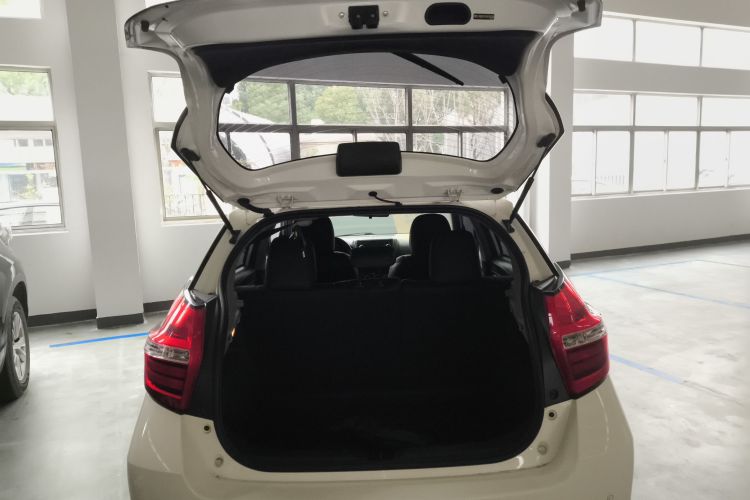 丰田 威驰FS 2017款 1.5L CVT锋驰版局部细节23