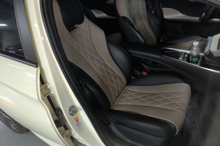 比亚迪 海豚 2021款 405km 时尚版局部细节41