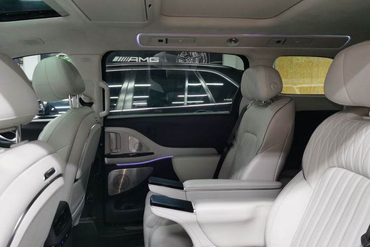 岚图汽车 岚图梦想家 2025款 PHEV 四驱旗舰鲲鹏版中控内饰7006