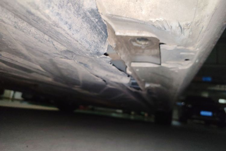 奔驰C级 2017款 改款 C 180 L 动感型运动版局部细节9002