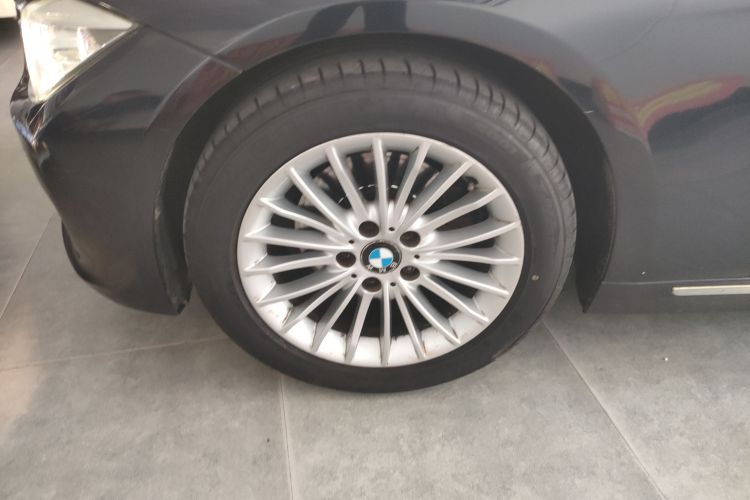 宝马3系 2014款 328Li 豪华设计套装车身外观6007