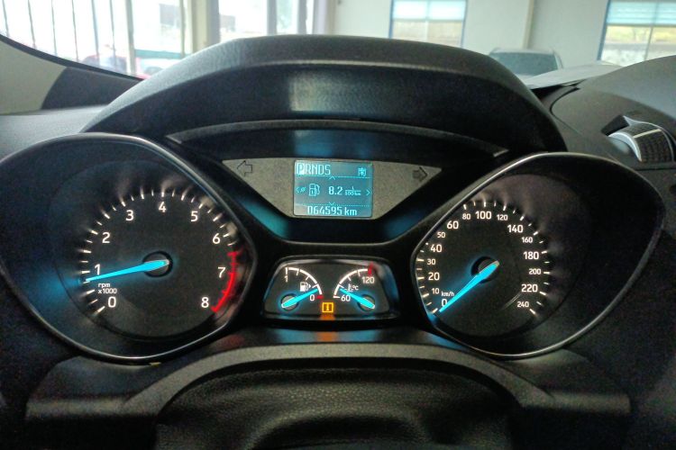 福特 翼虎 2018款 EcoBoost 180 两驱铂翼型中控内饰14