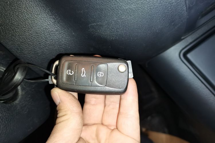 大众 途观 2017款 300TSI 自动两驱丝绸之路舒适版中控内饰7001