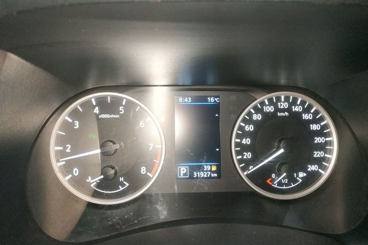 日产 轩逸 2022款 1.6L XL CVT悦享版中控内饰14