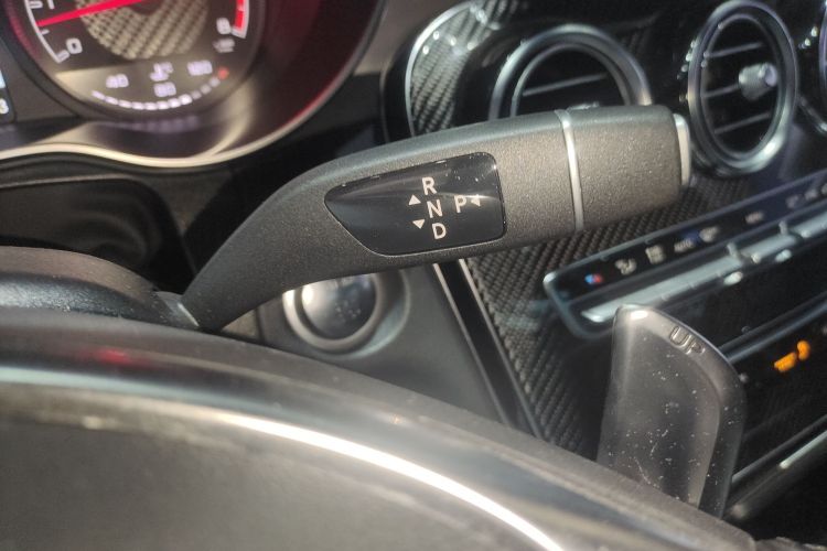 奔驰GLC AMG 2018款 AMG GLC 63 4MATIC+中控内饰18