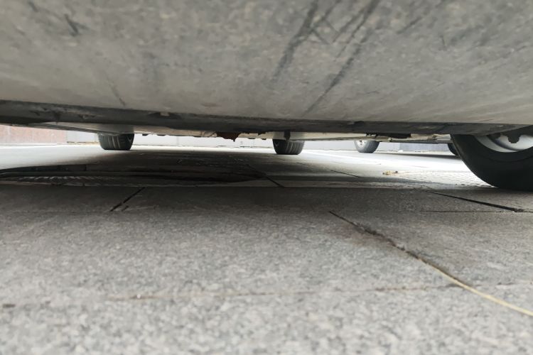 特斯拉 Model 3 2020款 标准续航后驱升级版局部细节9008