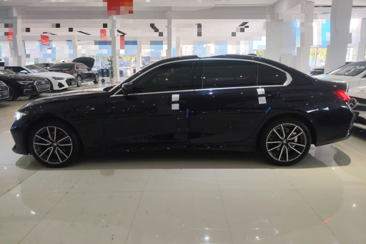 宝马3系 2024款 325Li M运动套装车身外观4