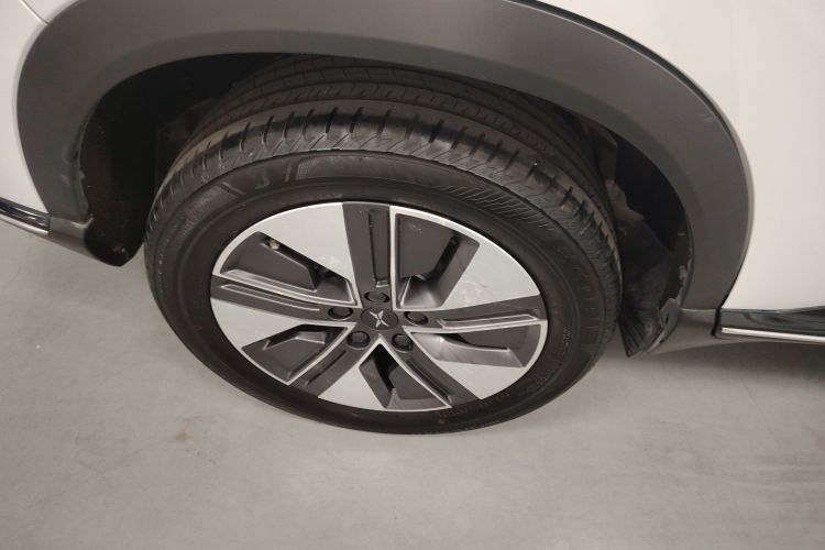 小鹏G3 2022款 G3i 520N+车身外观6008