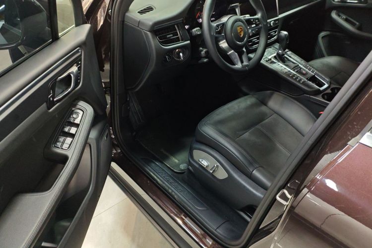 保时捷 2020款 Macan 2.0T中控内饰7003