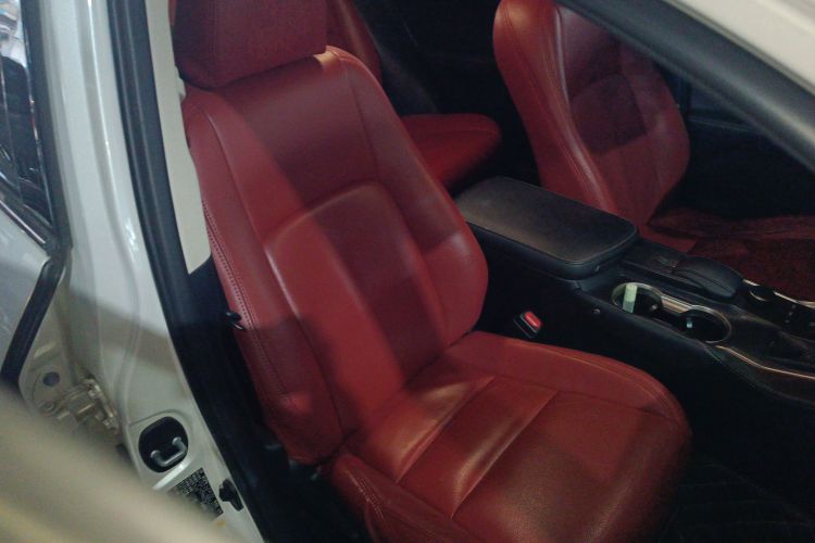 雷克萨斯NX 2015款 200 前驱 锋行版局部细节41