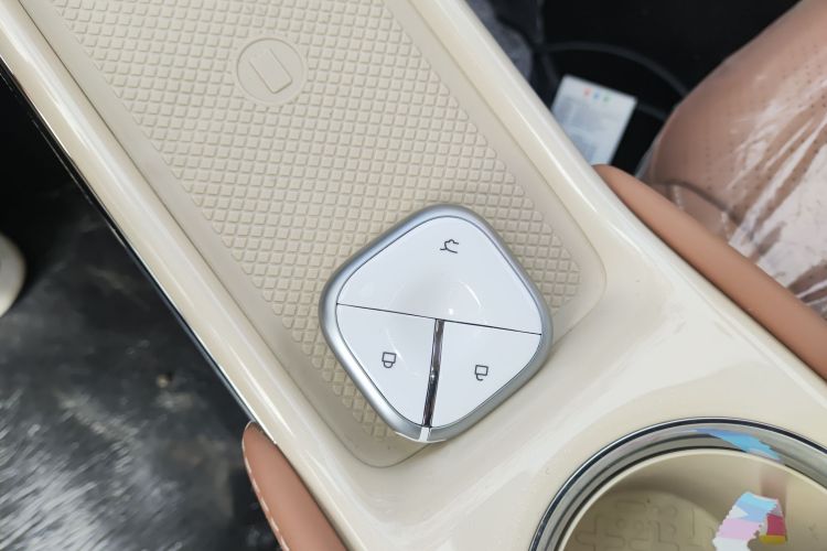 五菱汽车 五菱缤果 2025款 333km 悦享款中控内饰11