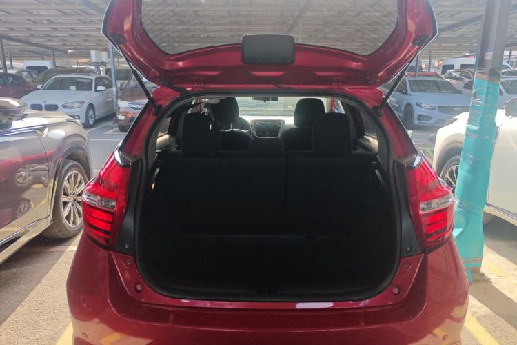 丰田 YARiS L 致炫 2016款 改款 1.5E CVT魅动版机舱底盘23