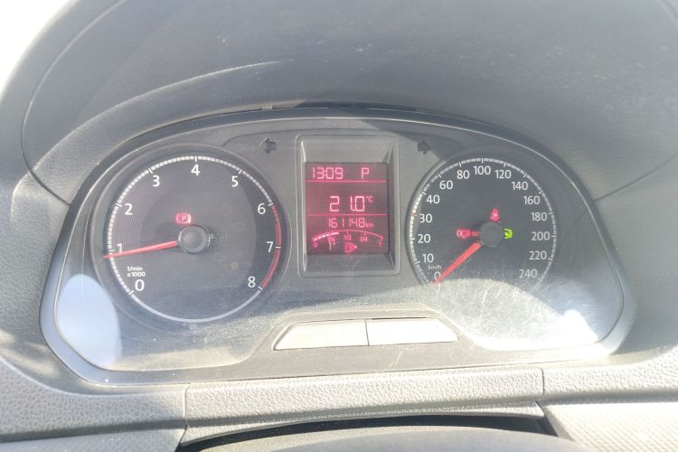 大众 捷达 2017款 1.5L 自动时尚型中控内饰14