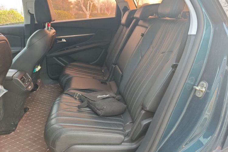 标致5008 2017款 350THP 7座无界版中控内饰21