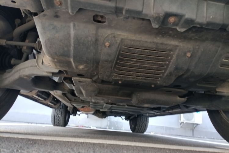 哈弗H9 2015款 2.0T 四驱豪华型 7座局部细节9007