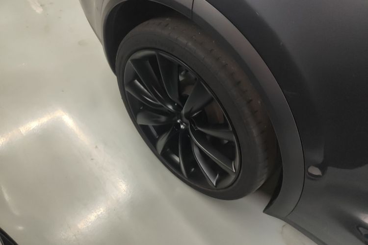 特斯拉 2016款 Model X 75D车身外观6008