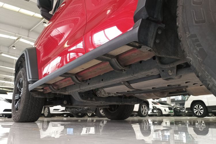 坦克300 2021款 越野版 2.0T 征服者局部细节9002