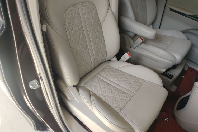 别克GL8 2018款 ES 28T 舒适型 国VI中控内饰41