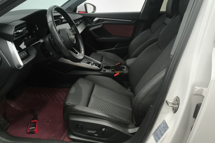 奥迪A3 2021款 Sportback 35 TFSI 时尚致雅型中控内饰19