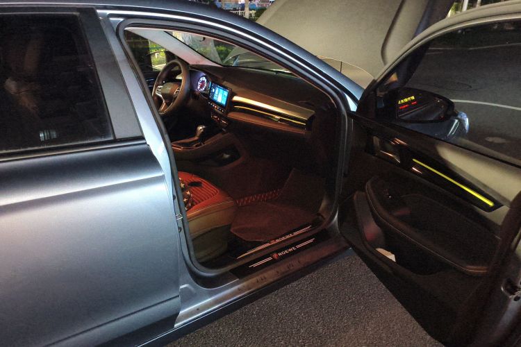 荣威i5 2021款 1.5L CVT铂金版局部细节9005