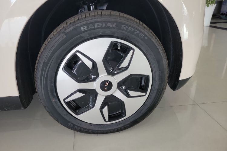 江淮钇为 钇为3 2024款 挚爱版 330km Air车身外观10