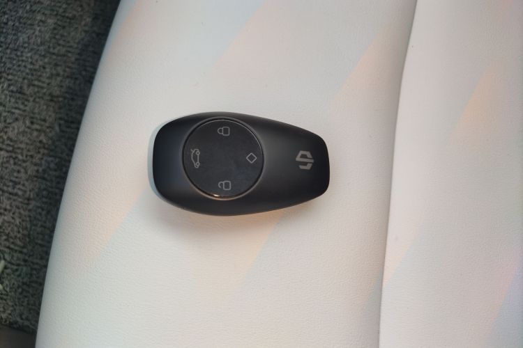 零跑汽车 零跑T03 2025款 310舒享版中控内饰11