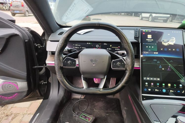 哪吒汽车 哪吒S 2024款 改款 增程 1060 Lite版中控内饰13