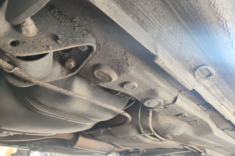 大众 朗逸 2013款 1.6L 自动舒适版局部细节9002