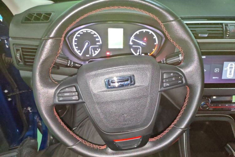 观致5 2018款 1.6T 自动尊贵型中控内饰13