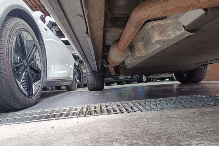 理想汽车 理想ONE 2021款 增程6座版局部细节9001