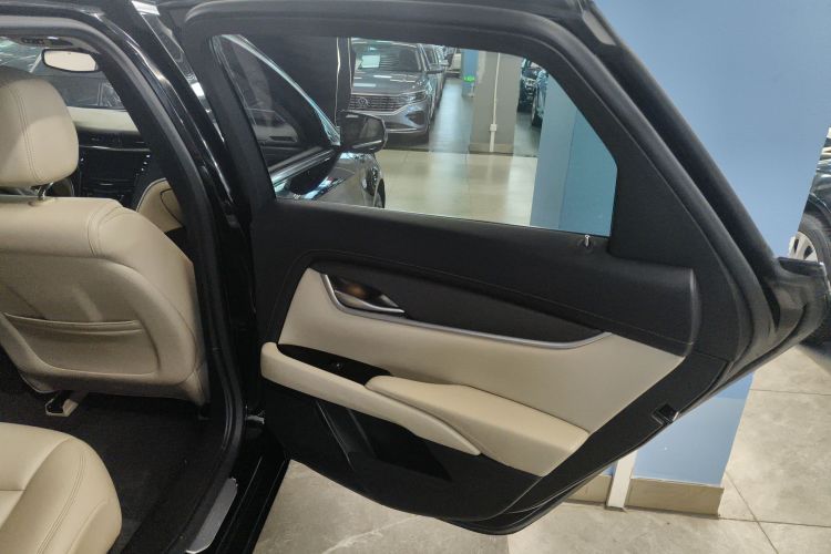 凯迪拉克XTS 2018款 28T 技术型中控内饰7006