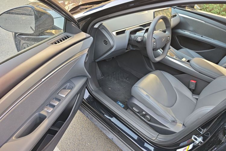 小鹏MONA M03 2025款 600 超长续航 Max中控内饰20