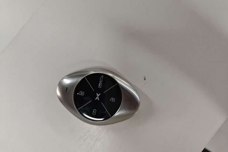 小鹏P7 2021款 480G中控内饰11