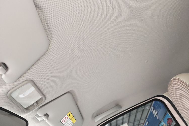 五菱汽车 宏光MINIEV 2024款 第三代 215km 青春版局部细节22