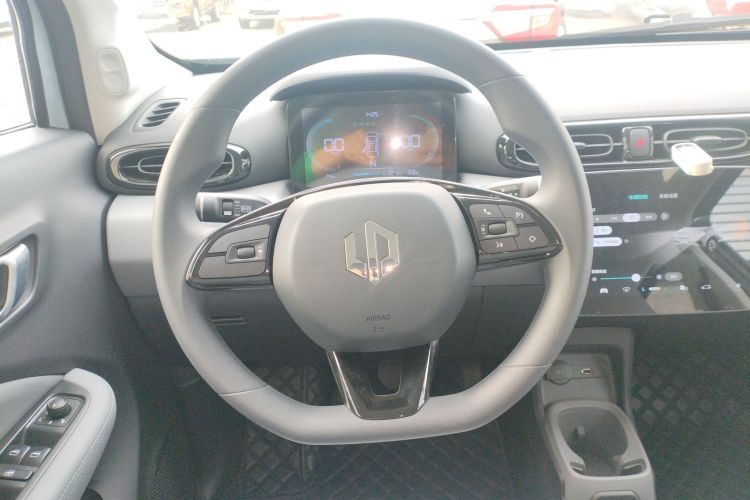 零跑汽车 零跑T03 2025款 403舒享版中控内饰13