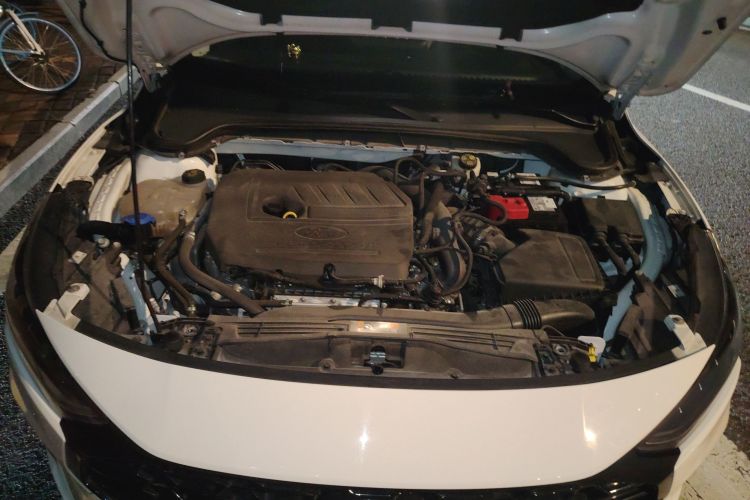 福特 福克斯 2022款 两厢 EcoBoost 180 自动竞速版局部细节24