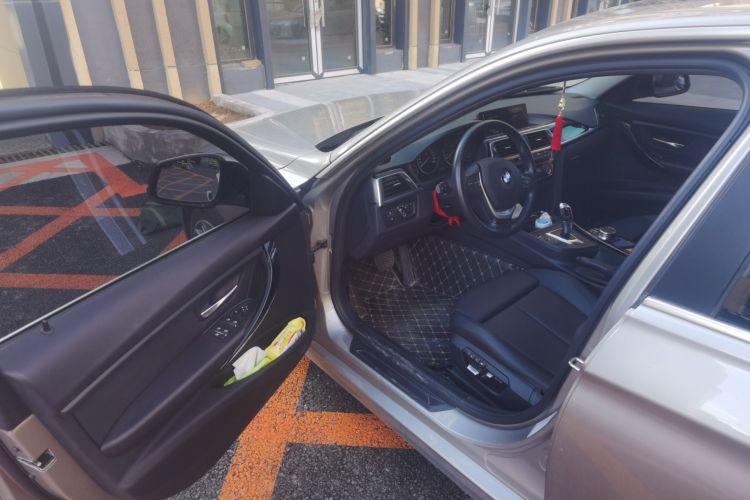 宝马3系 2018款 320Li 时尚型中控内饰20