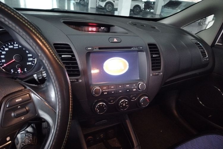 起亚K3 2016款 1.6L 手动GLS局部细节16