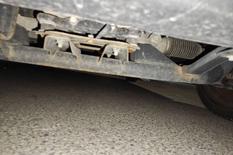 五菱汽车 宏光MINIEV 2021款 马卡龙臻享款 三元锂局部细节9008