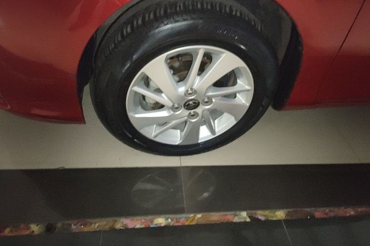 丰田 YARiS L 致炫 2016款 改款 1.5G CVT炫动版车身外观6007